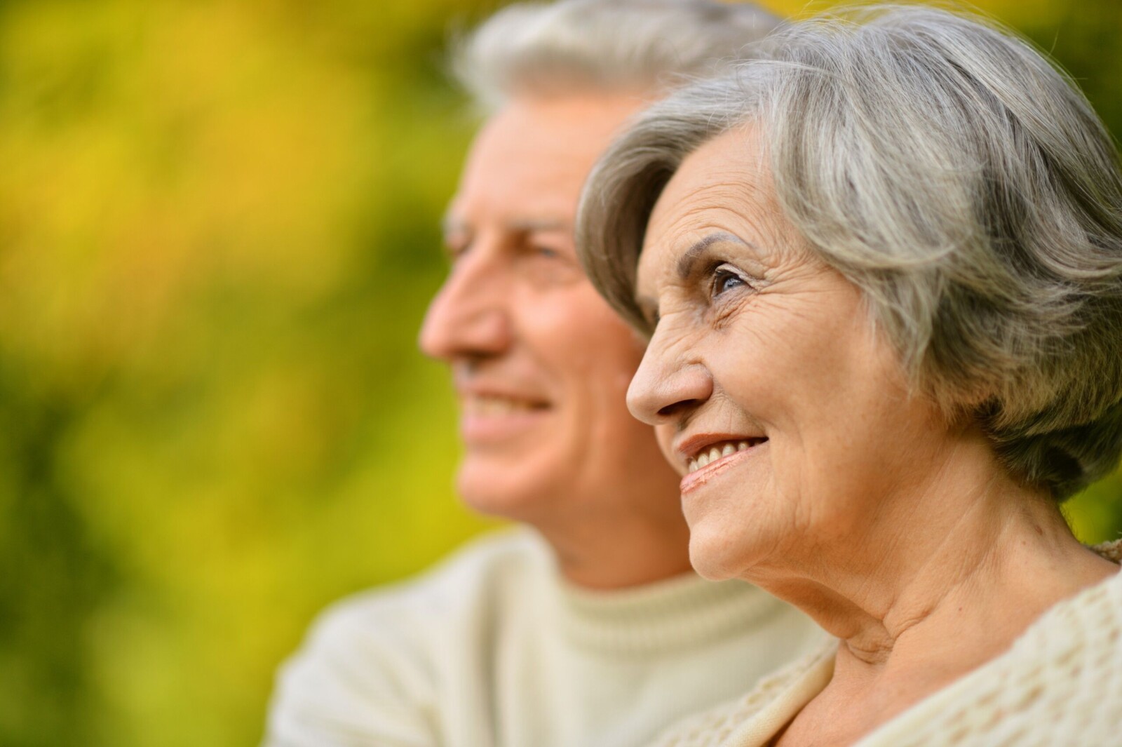 Uso de metformina y degeneración macular relacionadacon la edad en pacientes sin diabetes